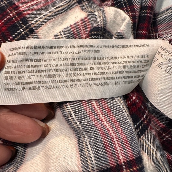 Abercrombie and Fitch Plaid Button-Up Shirt - Red, White & Black NWOT - Picture 9 of 9